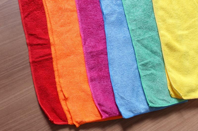 imagem de PANO MICROFIBRA 70CM CCA TEXTIL