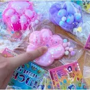 imagem de BRINQ SQUISH DE BORRACHA